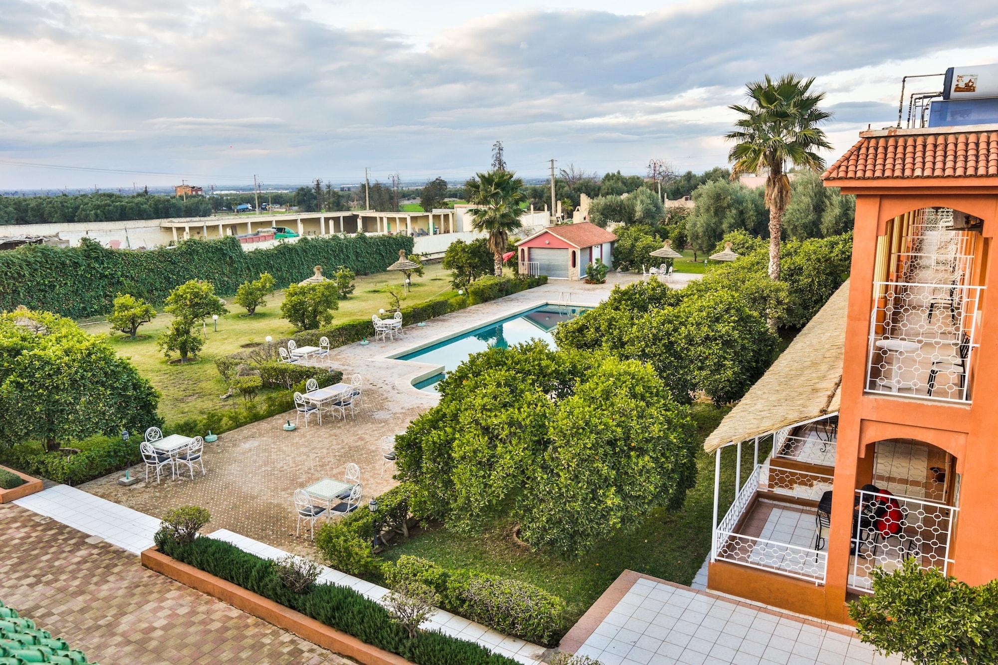 Hotel Al Bassatine 贝尼迈拉勒 外观 照片